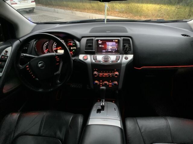 Чорний Ніссан Мурано, об'ємом двигуна 3.5 л та пробігом 285 тис. км за 10999 $, фото 5 на Automoto.ua