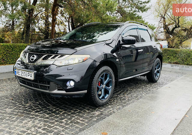 Черный Ниссан Мурано, объемом двигателя 3.5 л и пробегом 285 тыс. км за 10500 $, фото 2 на Automoto.ua