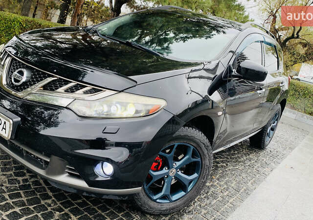 Черный Ниссан Мурано, объемом двигателя 3.5 л и пробегом 285 тыс. км за 10500 $, фото 11 на Automoto.ua