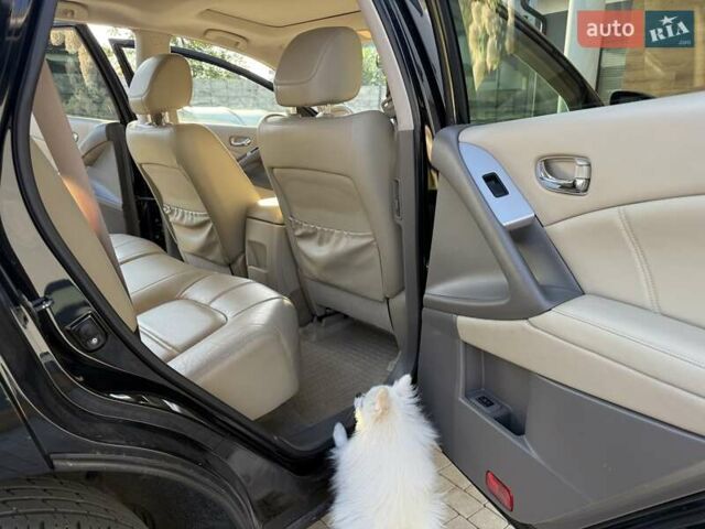 Черный Ниссан Мурано, объемом двигателя 2.49 л и пробегом 200 тыс. км за 14500 $, фото 8 на Automoto.ua