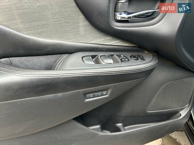 Черный Ниссан Мурано, объемом двигателя 3.5 л и пробегом 164 тыс. км за 16950 $, фото 17 на Automoto.ua