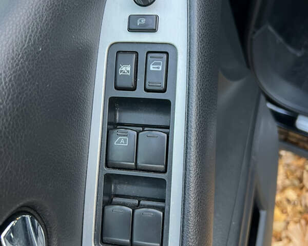 Черный Ниссан Мурано, объемом двигателя 2.49 л и пробегом 218 тыс. км за 16300 $, фото 50 на Automoto.ua