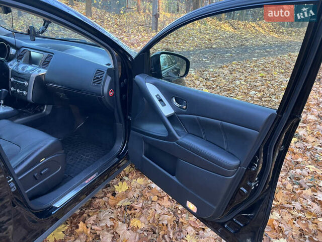 Черный Ниссан Мурано, объемом двигателя 2.49 л и пробегом 218 тыс. км за 16300 $, фото 36 на Automoto.ua