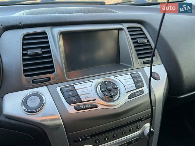 Черный Ниссан Мурано, объемом двигателя 2.49 л и пробегом 218 тыс. км за 16300 $, фото 48 на Automoto.ua