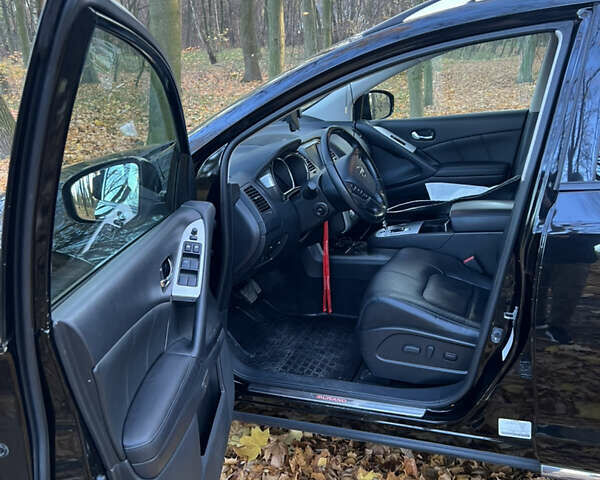 Черный Ниссан Мурано, объемом двигателя 2.49 л и пробегом 218 тыс. км за 16300 $, фото 28 на Automoto.ua