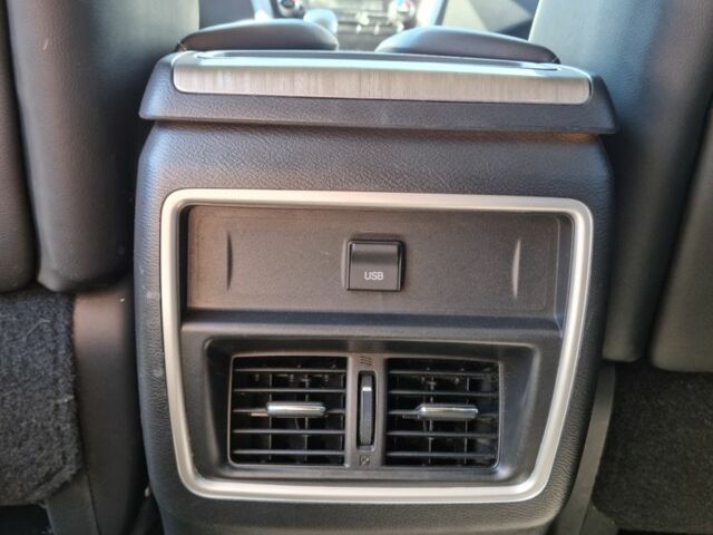 Черный Ниссан Мурано, объемом двигателя 3.5 л и пробегом 80 тыс. км за 16000 $, фото 6 на Automoto.ua