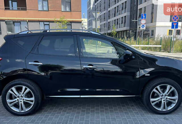 Черный Ниссан Мурано, объемом двигателя 2.49 л и пробегом 218 тыс. км за 16300 $, фото 1 на Automoto.ua