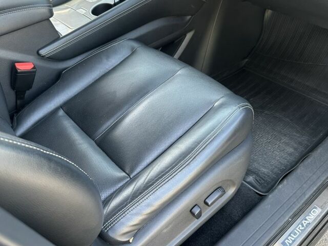 Черный Ниссан Мурано, объемом двигателя 3.5 л и пробегом 113 тыс. км за 15000 $, фото 5 на Automoto.ua