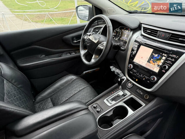 Черный Ниссан Мурано, объемом двигателя 3.5 л и пробегом 109 тыс. км за 12000 $, фото 10 на Automoto.ua