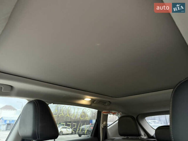 Черный Ниссан Мурано, объемом двигателя 3.5 л и пробегом 109 тыс. км за 12000 $, фото 15 на Automoto.ua