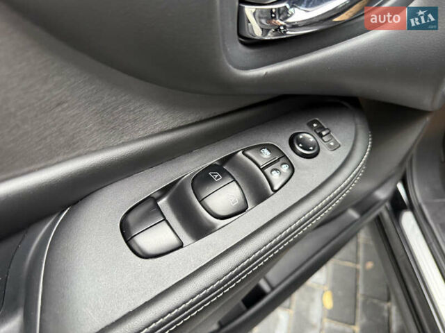 Черный Ниссан Мурано, объемом двигателя 3.5 л и пробегом 57 тыс. км за 20500 $, фото 40 на Automoto.ua