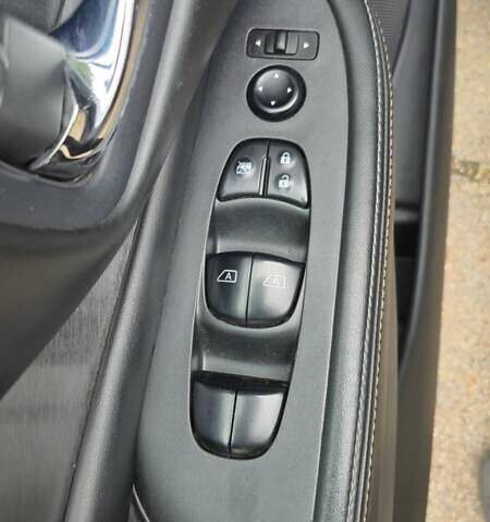 Черный Ниссан Мурано, объемом двигателя 3.5 л и пробегом 143 тыс. км за 17900 $, фото 31 на Automoto.ua