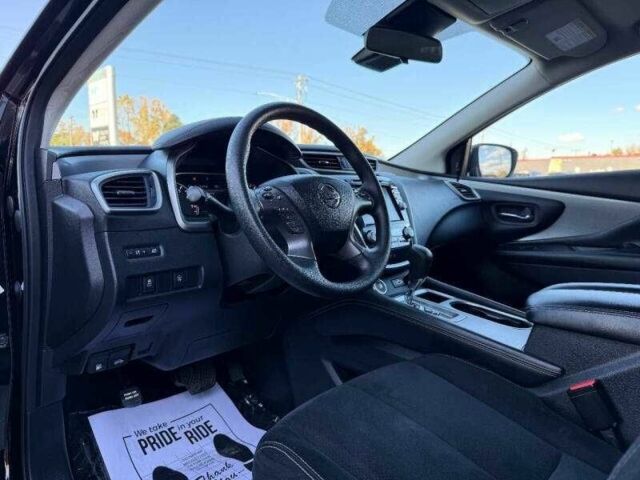 Черный Ниссан Мурано, объемом двигателя 3.5 л и пробегом 32 тыс. км за 3300 $, фото 4 на Automoto.ua