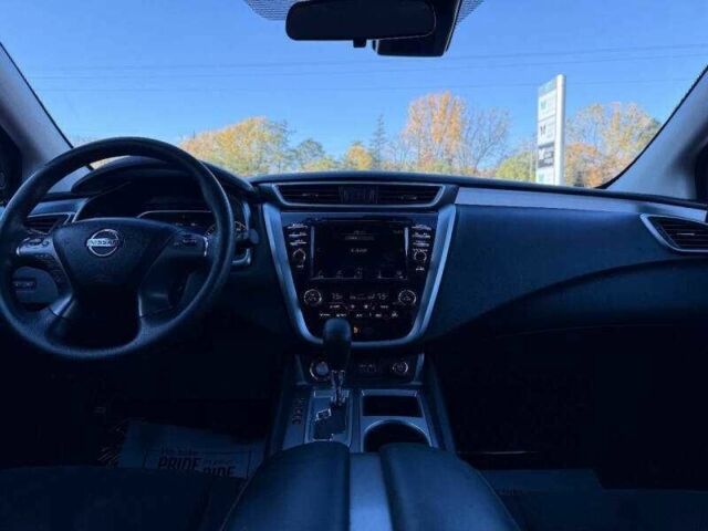 Черный Ниссан Мурано, объемом двигателя 3.5 л и пробегом 32 тыс. км за 3300 $, фото 6 на Automoto.ua