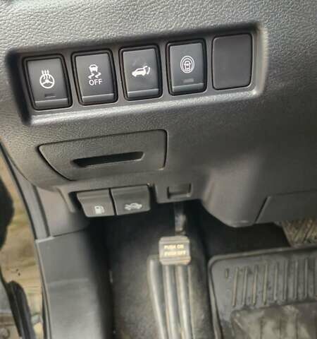 Черный Ниссан Мурано, объемом двигателя 3.5 л и пробегом 143 тыс. км за 17900 $, фото 23 на Automoto.ua