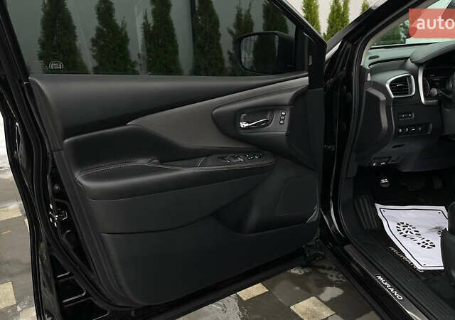 Черный Ниссан Мурано, объемом двигателя 3.5 л и пробегом 51 тыс. км за 21500 $, фото 52 на Automoto.ua