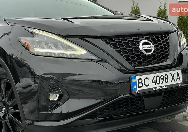 Черный Ниссан Мурано, объемом двигателя 3.5 л и пробегом 51 тыс. км за 21500 $, фото 4 на Automoto.ua