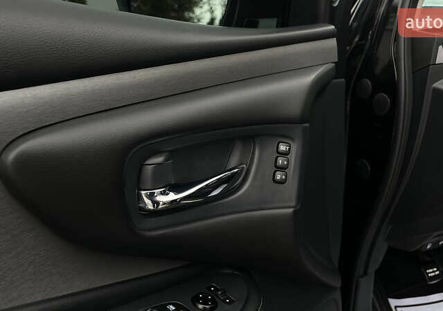 Черный Ниссан Мурано, объемом двигателя 3.5 л и пробегом 51 тыс. км за 21500 $, фото 55 на Automoto.ua