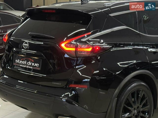 Черный Ниссан Мурано, объемом двигателя 3.5 л и пробегом 31 тыс. км за 24699 $, фото 10 на Automoto.ua