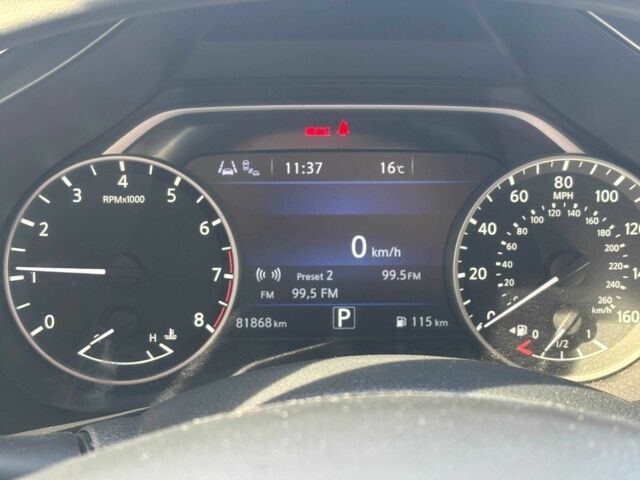 Черный Ниссан Мурано, объемом двигателя 3.5 л и пробегом 82 тыс. км за 20900 $, фото 4 на Automoto.ua