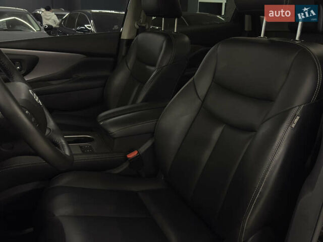 Черный Ниссан Мурано, объемом двигателя 3.5 л и пробегом 31 тыс. км за 24699 $, фото 16 на Automoto.ua