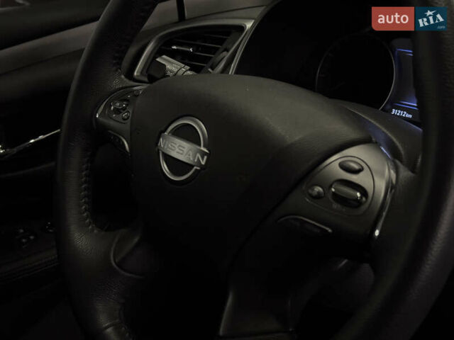 Черный Ниссан Мурано, объемом двигателя 3.5 л и пробегом 31 тыс. км за 24699 $, фото 27 на Automoto.ua