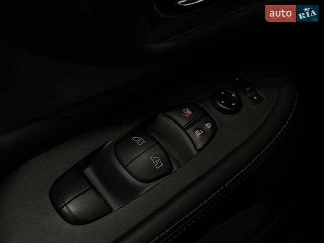 Черный Ниссан Мурано, объемом двигателя 3.5 л и пробегом 31 тыс. км за 24699 $, фото 26 на Automoto.ua