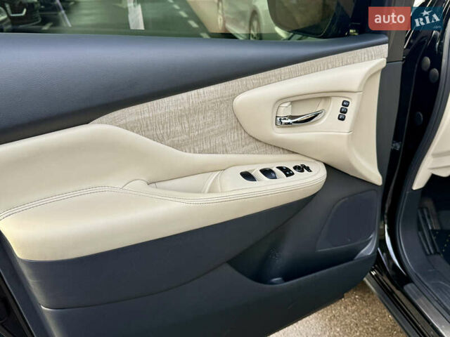 Черный Ниссан Мурано, объемом двигателя 3.5 л и пробегом 74 тыс. км за 25800 $, фото 22 на Automoto.ua