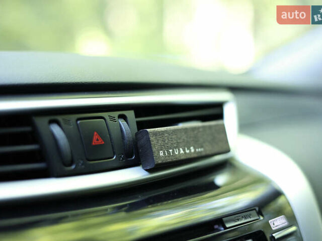 Коричневый Ниссан Мурано, объемом двигателя 3.5 л и пробегом 109 тыс. км за 17900 $, фото 14 на Automoto.ua