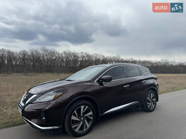 Коричневый Ниссан Мурано, объемом двигателя 3.5 л и пробегом 33 тыс. км за 21500 $, фото 1 на Automoto.ua