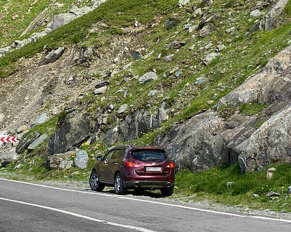 Красный Ниссан Мурано, объемом двигателя 3.5 л и пробегом 200 тыс. км за 5000 $, фото 2 на Automoto.ua