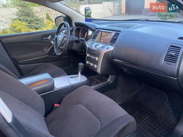 Красный Ниссан Мурано, объемом двигателя 3.5 л и пробегом 229 тыс. км за 10999 $, фото 15 на Automoto.ua