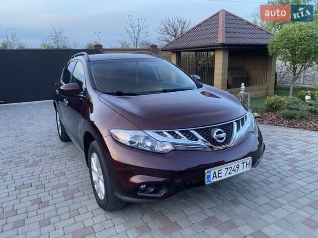 Красный Ниссан Мурано, объемом двигателя 3.5 л и пробегом 229 тыс. км за 10999 $, фото 2 на Automoto.ua