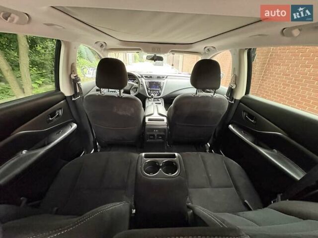 Красный Ниссан Мурано, объемом двигателя 3.5 л и пробегом 57 тыс. км за 17800 $, фото 7 на Automoto.ua