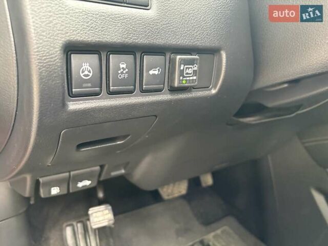 Красный Ниссан Мурано, объемом двигателя 3.5 л и пробегом 57 тыс. км за 17800 $, фото 16 на Automoto.ua