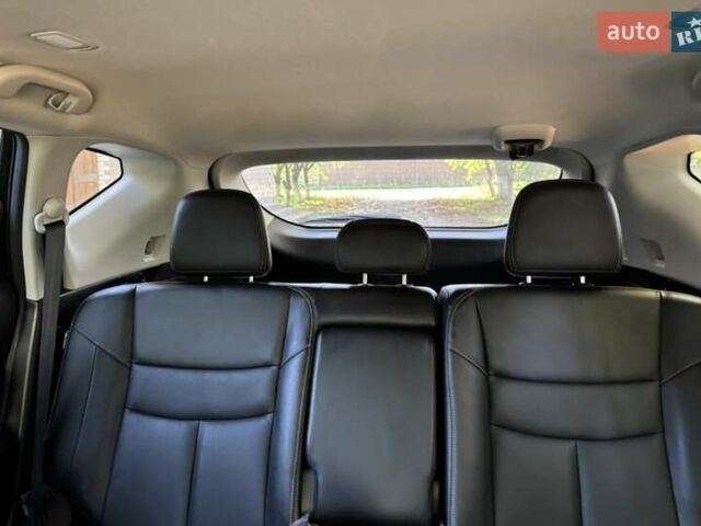 Красный Ниссан Мурано, объемом двигателя 3.5 л и пробегом 103 тыс. км за 18900 $, фото 7 на Automoto.ua