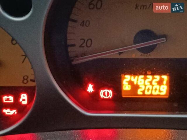 Ніссан Мурано, об'ємом двигуна 3.5 л та пробігом 246 тис. км за 6000 $, фото 13 на Automoto.ua