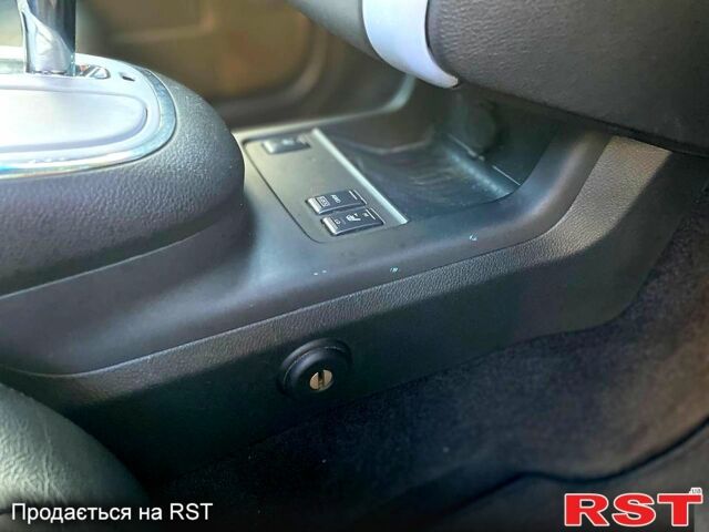 Ниссан Мурано, объемом двигателя 3.5 л и пробегом 170 тыс. км за 9000 $, фото 3 на Automoto.ua