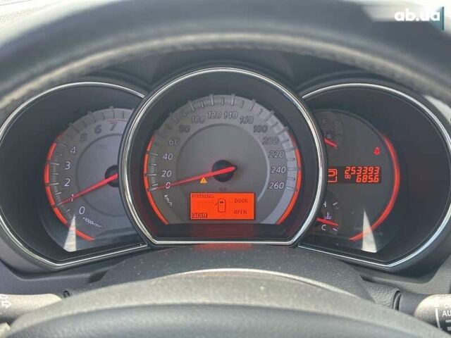 Ніссан Мурано, об'ємом двигуна 0 л та пробігом 253 тис. км за 8990 $, фото 23 на Automoto.ua