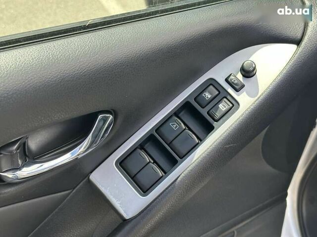 Ніссан Мурано, об'ємом двигуна 0 л та пробігом 253 тис. км за 8990 $, фото 17 на Automoto.ua