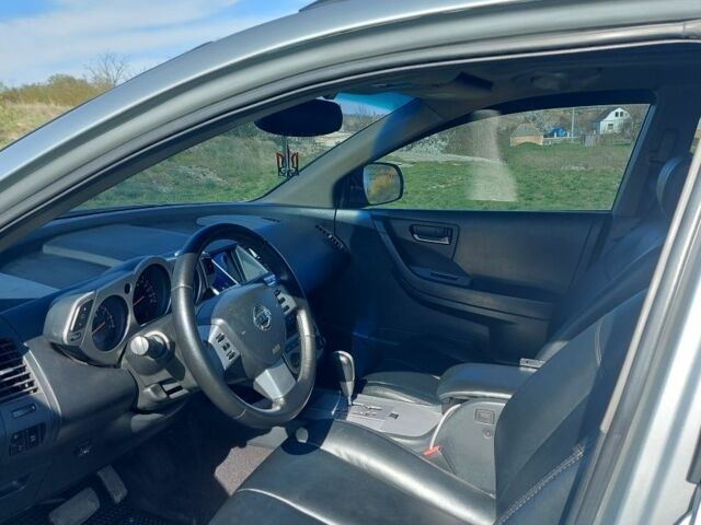 Серый Ниссан Мурано, объемом двигателя 3.5 л и пробегом 364 тыс. км за 3600 $, фото 6 на Automoto.ua