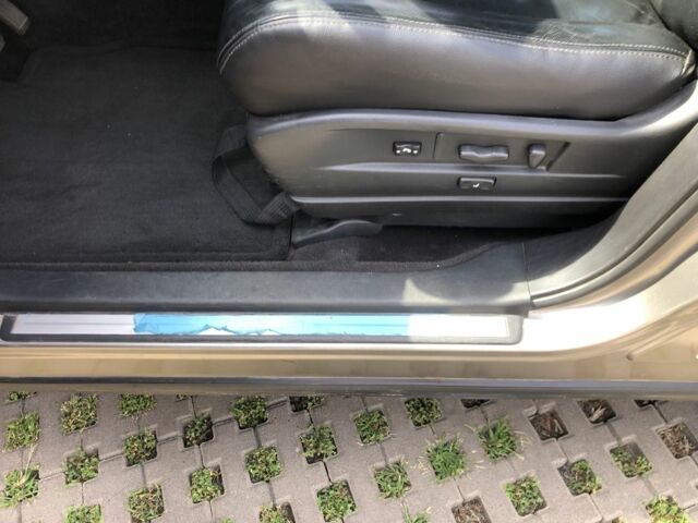 Серый Ниссан Мурано, объемом двигателя 3.5 л и пробегом 200 тыс. км за 6000 $, фото 13 на Automoto.ua