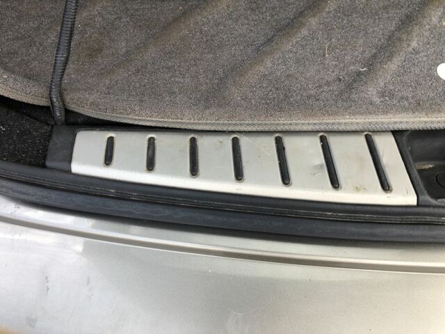 Серый Ниссан Мурано, объемом двигателя 3.5 л и пробегом 200 тыс. км за 6000 $, фото 16 на Automoto.ua