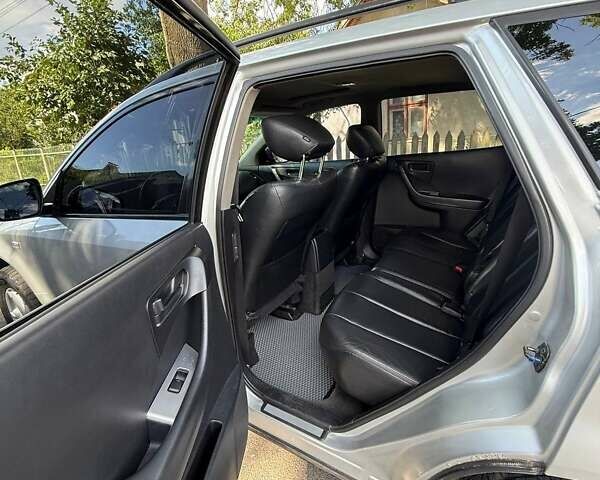 Сірий Ніссан Мурано, об'ємом двигуна 3.5 л та пробігом 218 тис. км за 4500 $, фото 10 на Automoto.ua