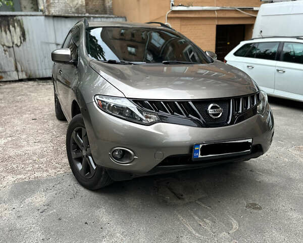 Серый Ниссан Мурано, объемом двигателя 3.5 л и пробегом 183 тыс. км за 10500 $, фото 9 на Automoto.ua