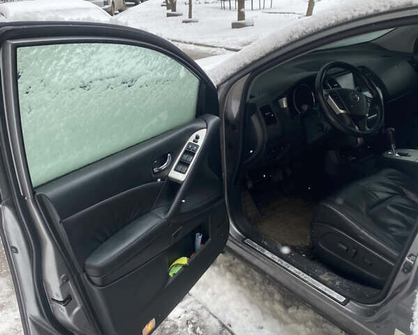 Сірий Ніссан Мурано, об'ємом двигуна 2.49 л та пробігом 266 тис. км за 12000 $, фото 22 на Automoto.ua