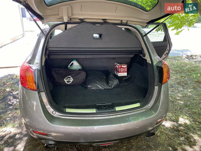 Сірий Ніссан Мурано, об'ємом двигуна 2.49 л та пробігом 266 тис. км за 12000 $, фото 8 на Automoto.ua