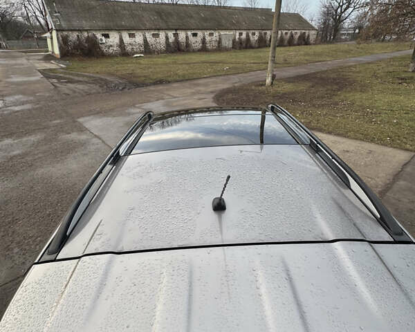 Сірий Ніссан Мурано, об'ємом двигуна 2.49 л та пробігом 266 тис. км за 12000 $, фото 34 на Automoto.ua