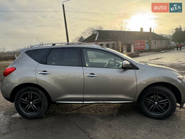 Сірий Ніссан Мурано, об'ємом двигуна 2.49 л та пробігом 266 тис. км за 12000 $, фото 56 на Automoto.ua