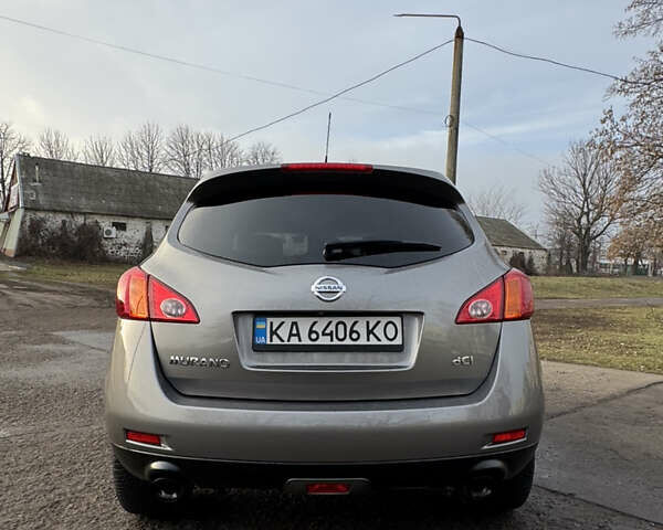 Сірий Ніссан Мурано, об'ємом двигуна 2.49 л та пробігом 266 тис. км за 12000 $, фото 49 на Automoto.ua